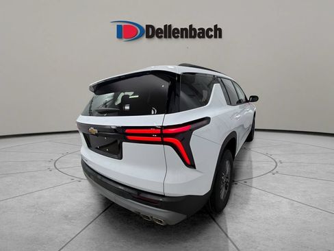 Used 2026 Chevrolet Traverse LT AWD/4WD image 5