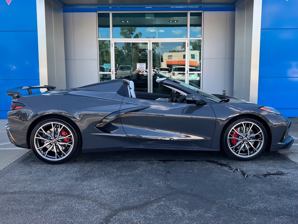 New 2027 Chevrolet Corvette Stingray Convertible w/ Z51 Performance Package RWD image 2