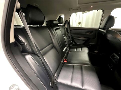 Certified 2023 Nissan Rogue SV w/ SV Premium Package image 16