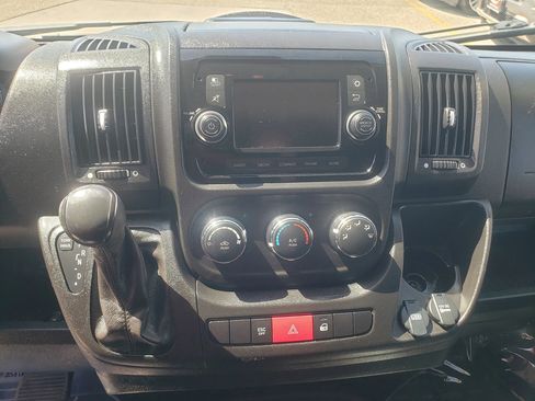 Used 2018 RAM ProMaster 1500 image 12