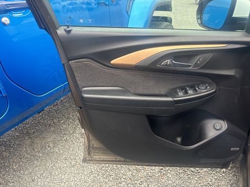 Used 2022 Chevrolet TrailBlazer ACTIV w/ Sun and Liftgate Package image 14