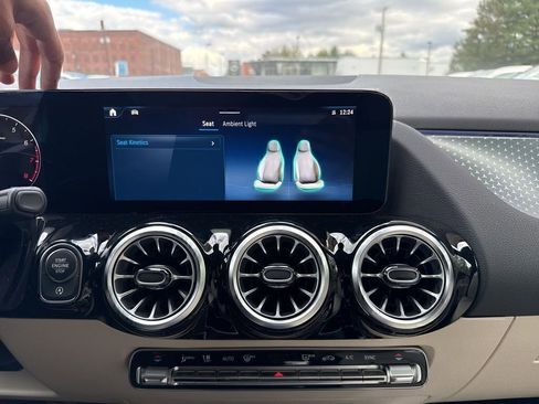 New 2026 Mercedes-Benz GLA 250 4MATIC image 31