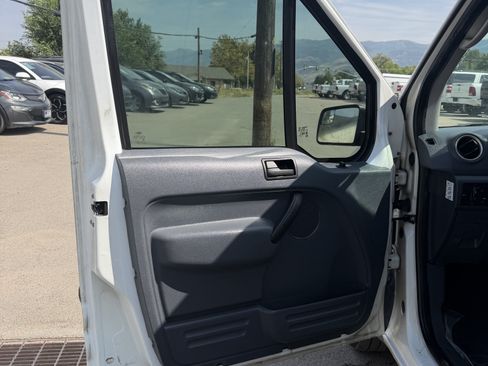 Used 2011 Ford Transit Connect XLT FWD image 16
