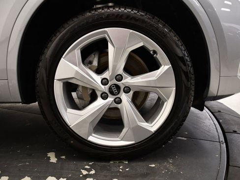 Used 2025 Audi Q5 2.0T Premium Plus w/ Premium Plus Package image 17