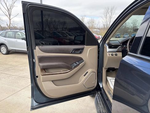 Used 2020 Chevrolet Tahoe LT AWD/4WD image 10
