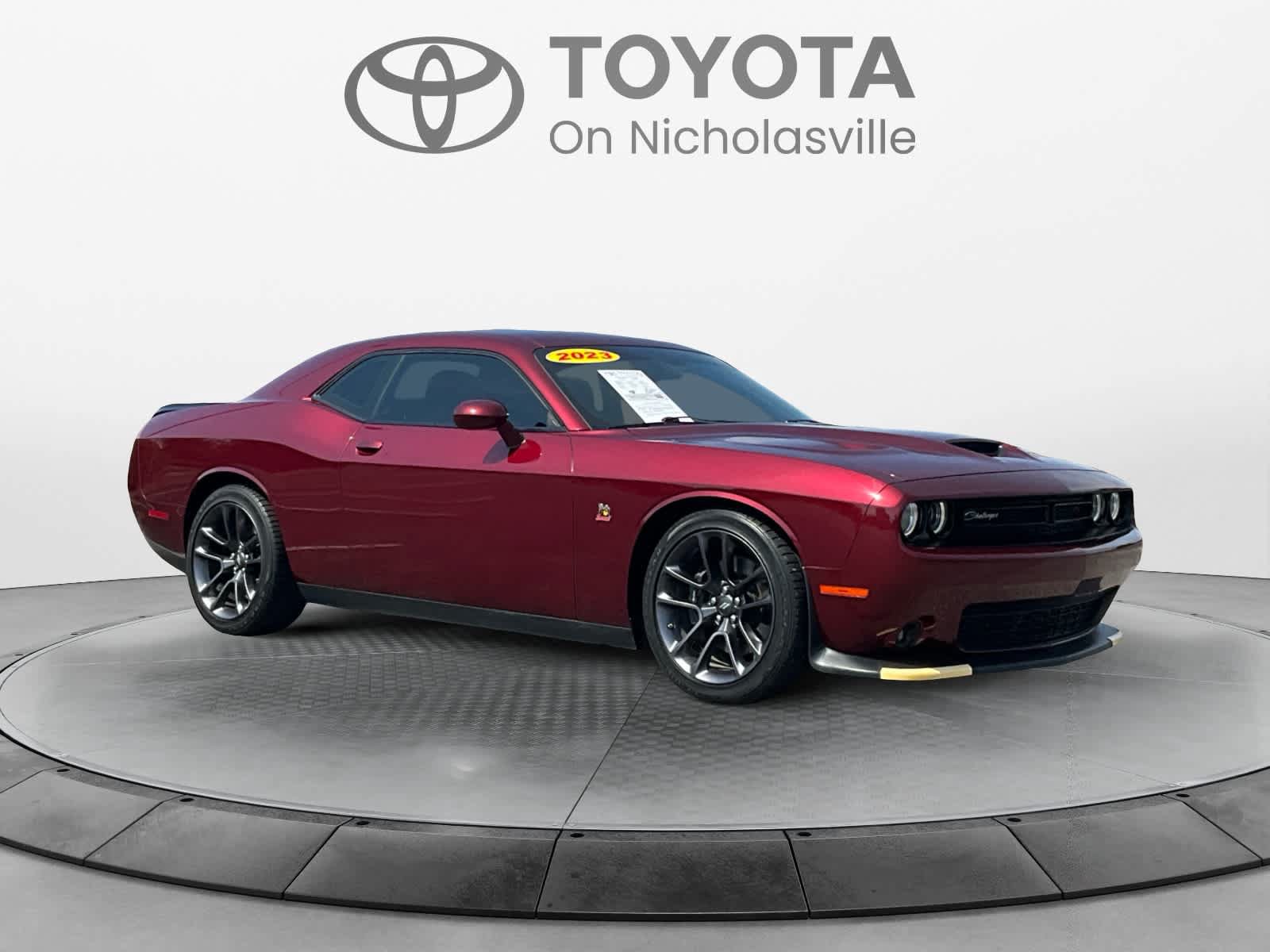 Used 2023 Dodge Challenger R/T Scat Pack RWD image 7