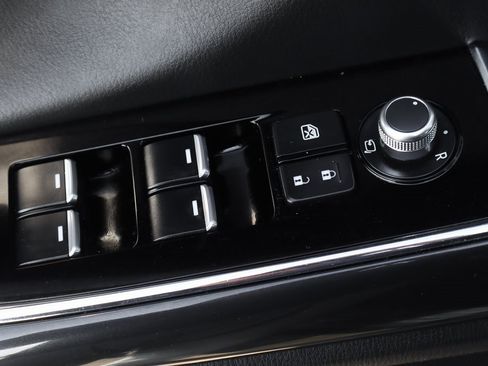 Used 2023 MAZDA CX-9 Carbon Edition image 17