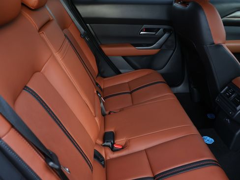 Certified 2025 MAZDA CX-50 Meridian Edition w/ Weather Package image 13