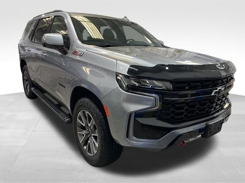 Used 2024 Chevrolet Tahoe Z71 w/ Luxury Package AWD/4WD image 7