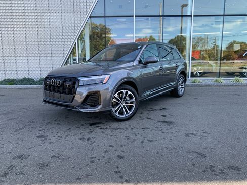 Certified 2025 Audi Q7 2.0T Premium Plus w/ Premium Plus Package image 1