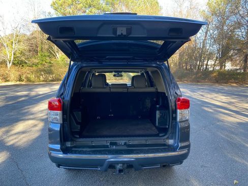 Used 2012 Toyota 4Runner Limited image 27