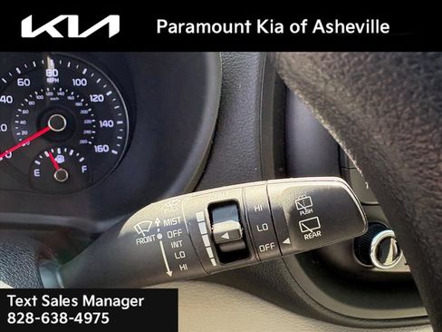 Used 2020 Kia Soul LX FWD image 25