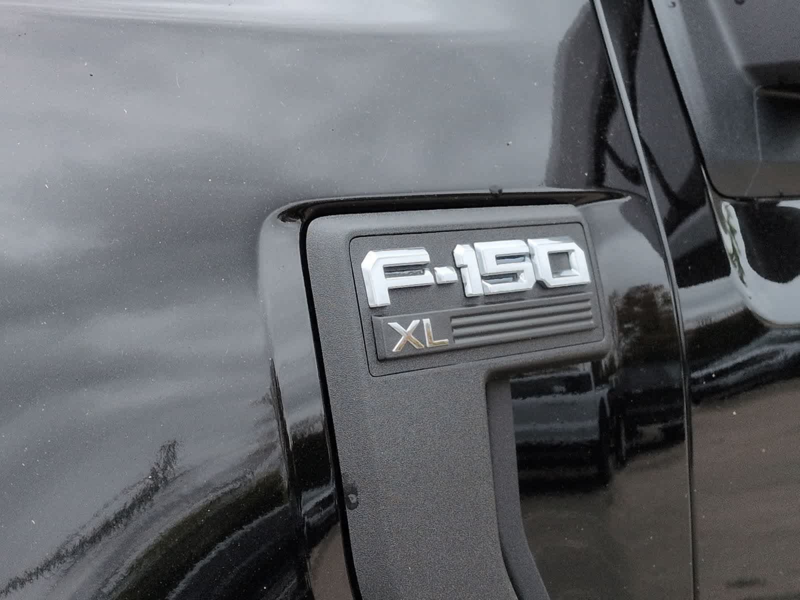 Used 2025 Ford F150 XL w/ Equipment Group 103A High AWD/4WD image 13