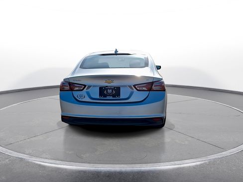 Used 2022 Chevrolet Malibu LT FWD image 7