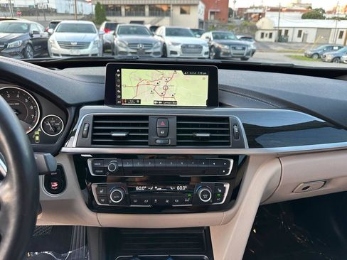 Used 2018 BMW 330i Gran Turismo xDrive AWD/4WD image 39