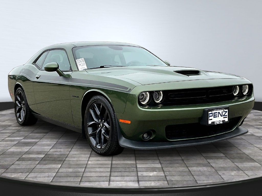 Used 2020 Dodge Challenger R/T w/ Plus Package RWD image 3