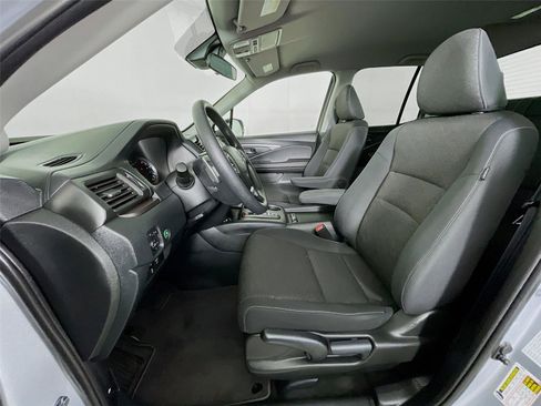 Used 2023 Honda Ridgeline Sport image 23