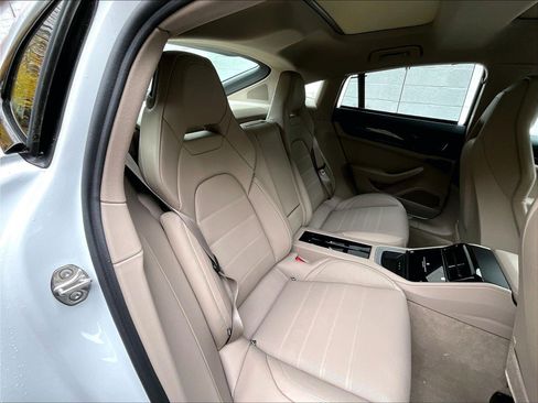 New 2026 Porsche Panamera 4 image 21