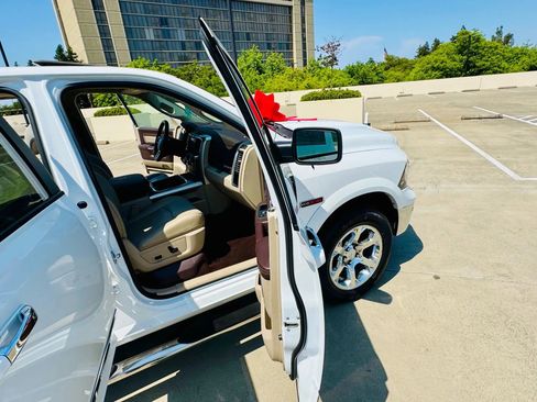 Used 2017 RAM 1500 Laramie w/ Convenience Group image 56