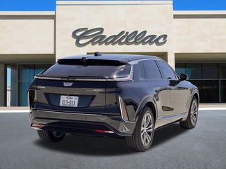 New 2026 Cadillac Lyriq Premium Luxury video 3