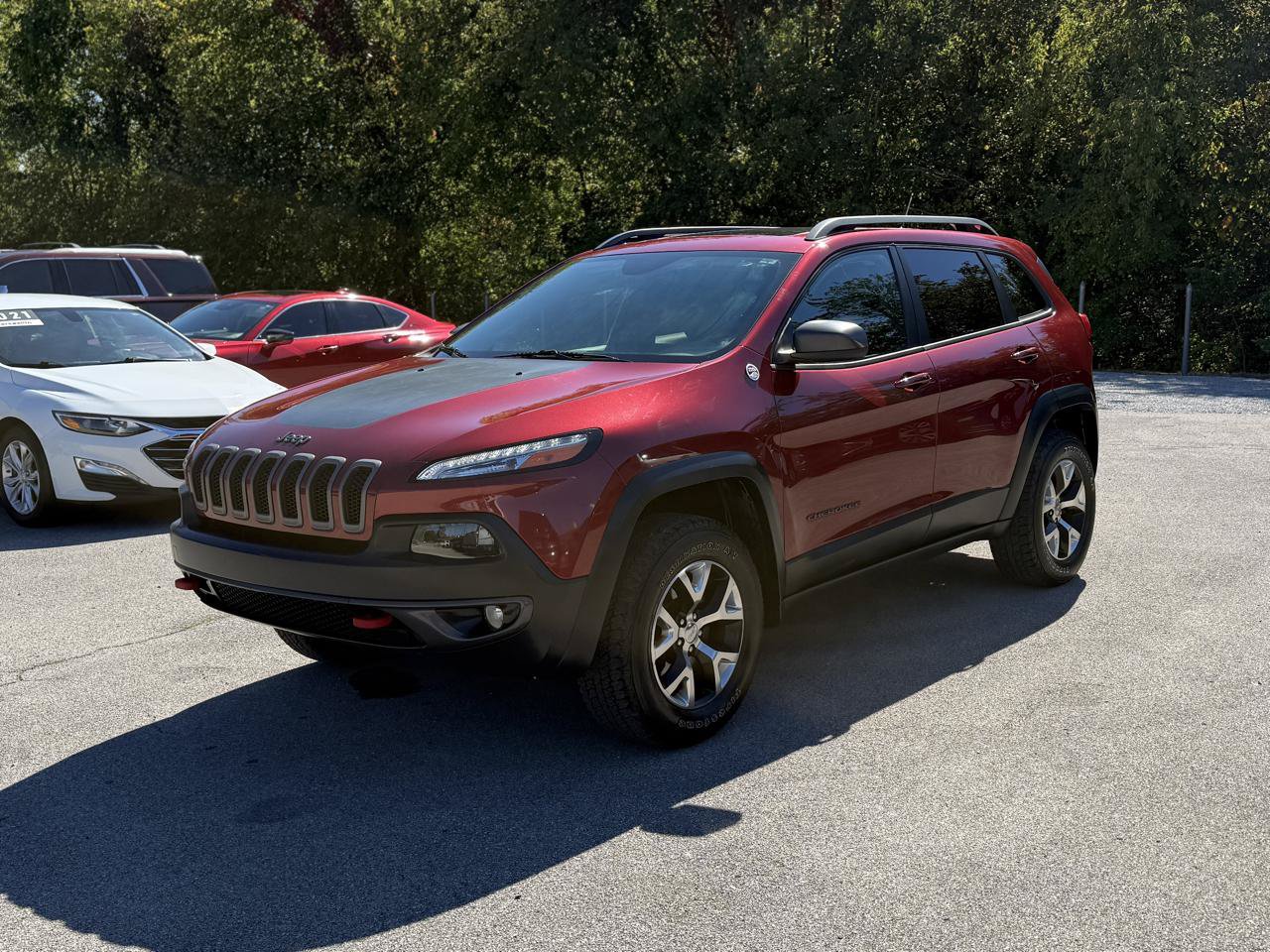 Used 2014 Jeep Cherokee Trailhawk w/ Comfort/Convenience Group AWD/4WD image 7