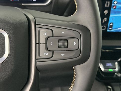 New 2026 GMC Sierra 2500 AT4 w/ AT4 Premium Plus Package AWD/4WD image 25