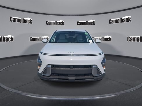 New 2026 Hyundai Kona SE image 2