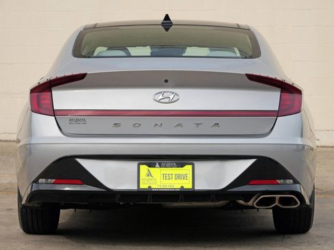 Used 2023 Hyundai Sonata SEL w/ Convenience Package FWD image 10