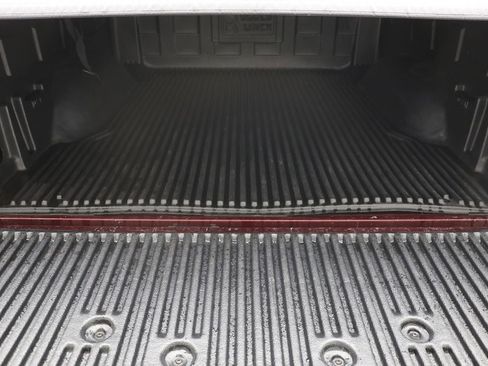Used 2019 RAM 1500 Express w/ Express Value Package AWD/4WD image 11