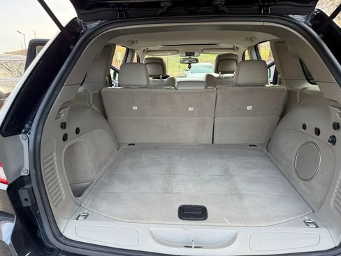 Used 2012 Jeep Grand Cherokee Laredo image 20