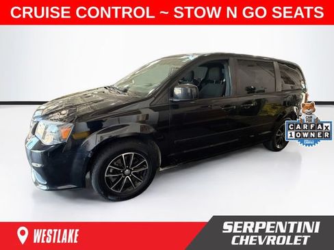 Used 2016 Dodge Grand Caravan SE FWD image 9