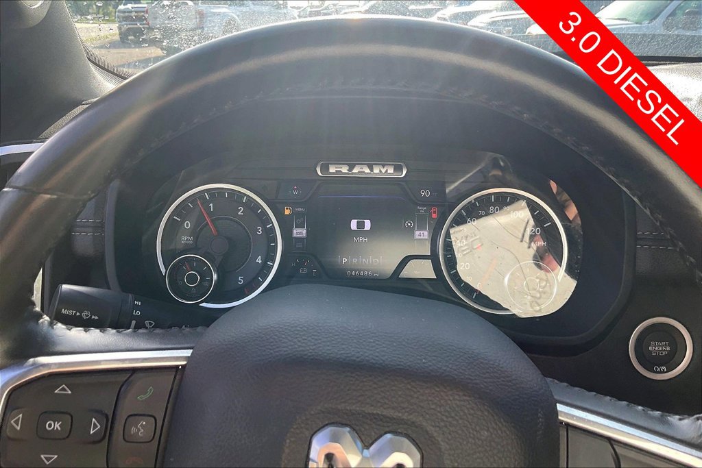 Used 2022 RAM 1500 Laramie AWD/4WD image 17