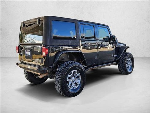 Used 2014 Jeep Wrangler Unlimited Rubicon w/ Connectivity Group image 5