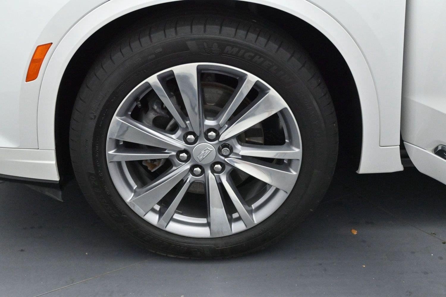 Certified 2024 Cadillac XT6 Premium Luxury AWD/4WD image 41