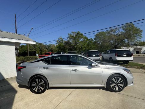 Used 2020 Nissan Altima 2.5 SL image 6