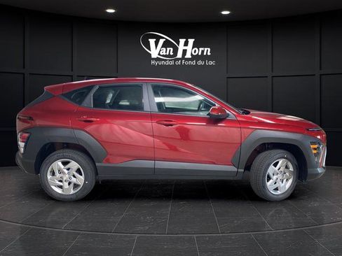 New 2026 Hyundai Kona SE AWD/4WD image 8