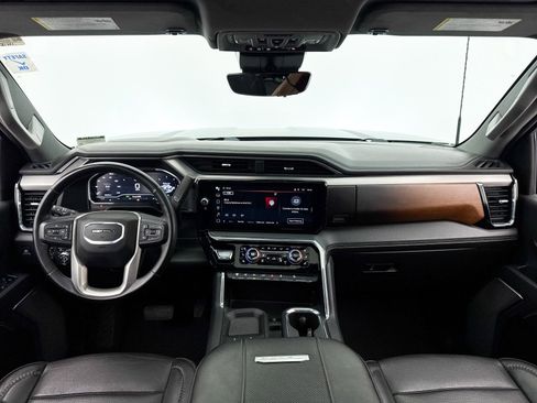 Used 2024 GMC Sierra 2500 Denali w/ Denali Reserve Package image 21