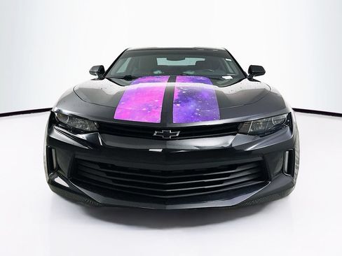 Used 2017 Chevrolet Camaro LT RWD image 4