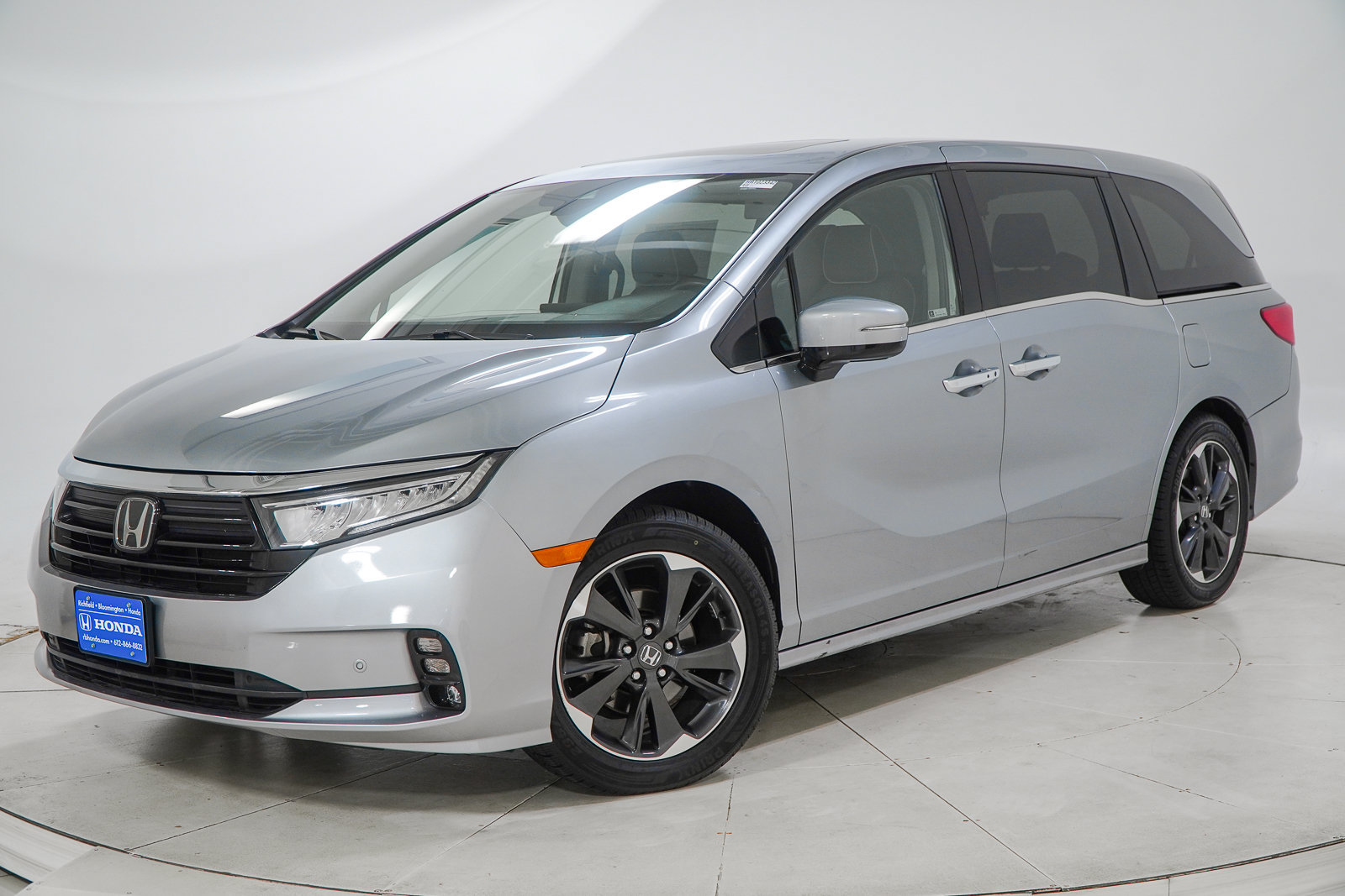 Used 2024 Honda Odyssey Elite image 1