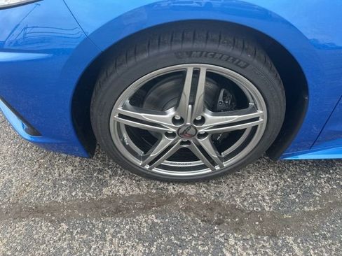 New 2026 Chevrolet Corvette Stingray Coupe w/ Battery Protection Package image 10