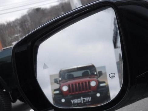New 2025 Jeep Grand Cherokee L Altitude image 35