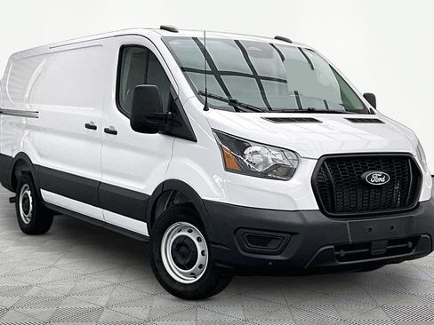 Used 2026 Ford Transit 150 Low Roof RWD image 12