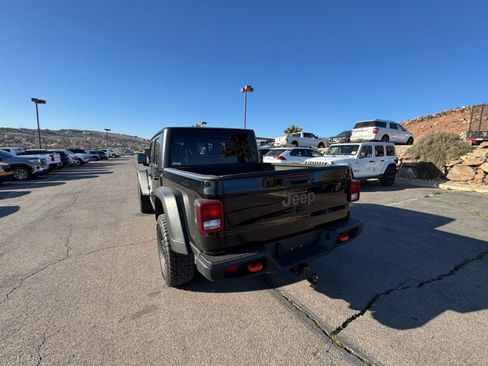 Used 2020 Jeep Gladiator Mojave w/ Cold Weather Group image 3