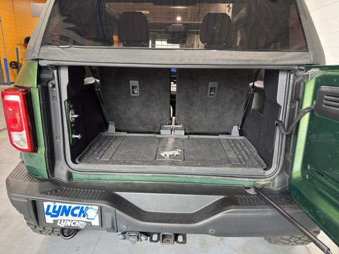 Used 2022 Ford Bronco Black Diamond AWD/4WD image 15