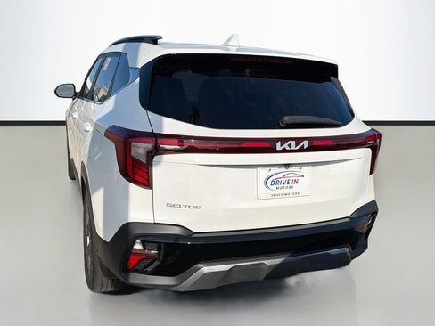 Used 2024 Kia Seltos S FWD image 8