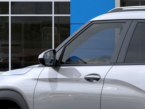 New 2026 Chevrolet TrailBlazer LT w/ Convenience Package FWD image 12