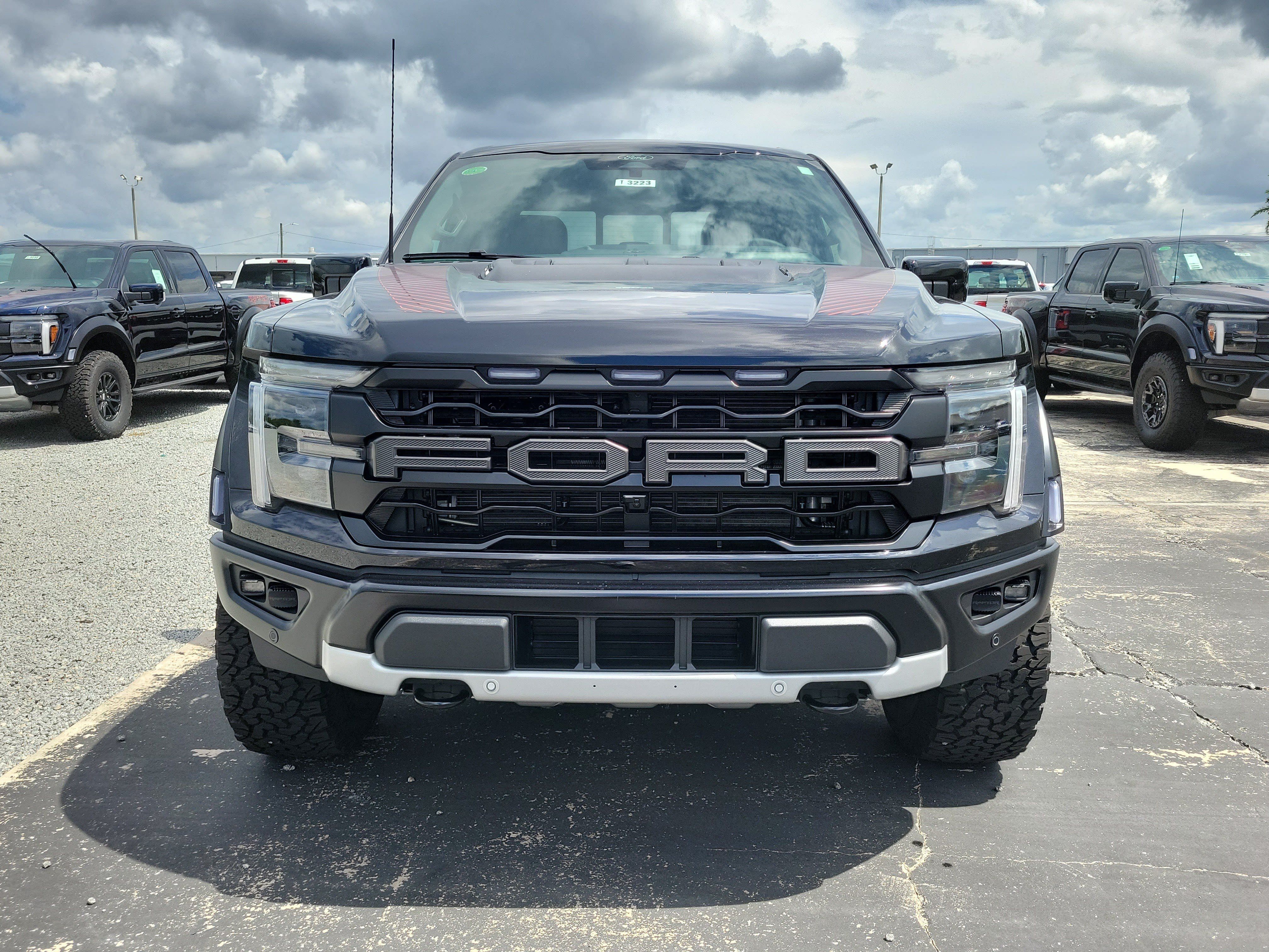 New 2026 Ford F150 Raptor AWD/4WD image 3