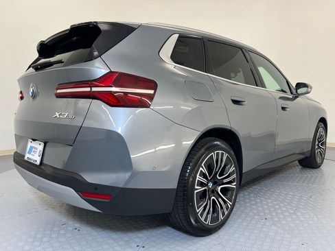 Used 2026 BMW X3 xDrive30 w/ Premium Package image 9