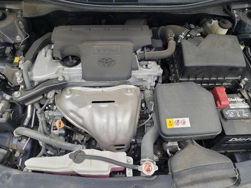 Used 2017 Toyota Camry XLE image 30