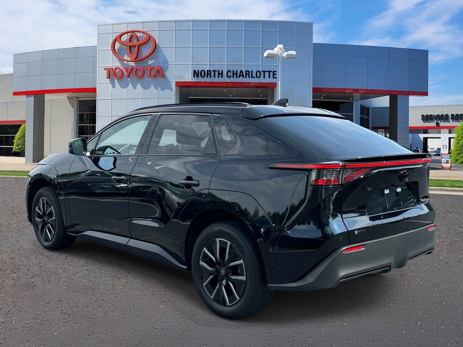 Used 2026 Toyota bZ FWD image 4